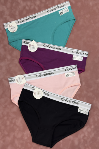 شورت کش پهن توتن کلوین کلین